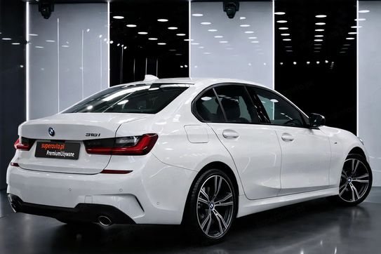 BMW Seria 3 318i M Sport aut