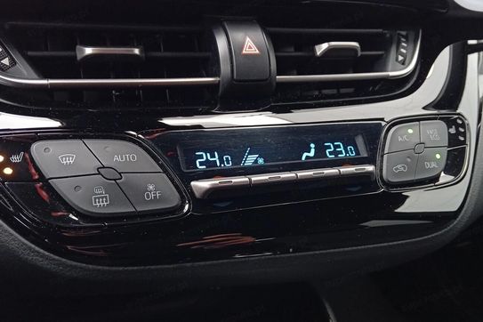 Toyota C-HR 1.8 Hybrid Style