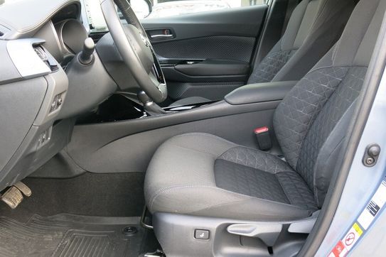 Toyota C-HR 1.8 Hybrid Style