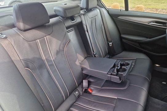 BMW Seria 5 520d xDrive mHEV M Sport sport-aut