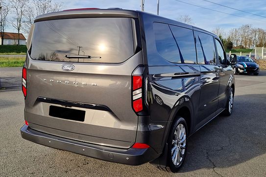 Ford Tourneo Custom L2H1 Titanium 320 A8 AWD