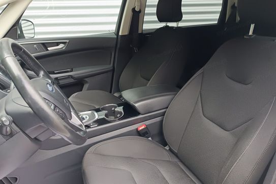 Ford S-MAX Ecoblue Titanium