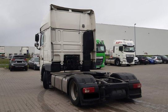 DAF XF 480 FT 4x2 Low Deck Super Space Cab