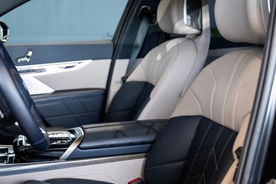 BMW Seria 7 740d xDrive mHEV sport-aut