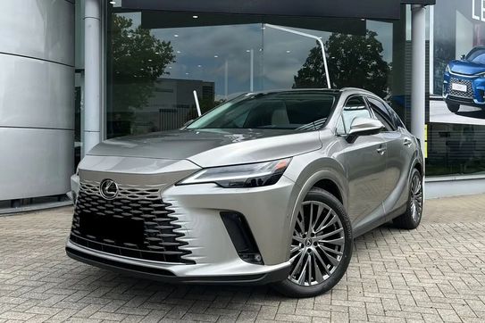 Lexus RX 350h Omotenashi