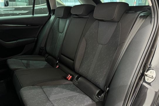 Skoda Octavia 1.5 TSI  Ambition DSG