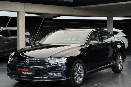 Volkswagen Passat 2.0 TSI Elegance DSG