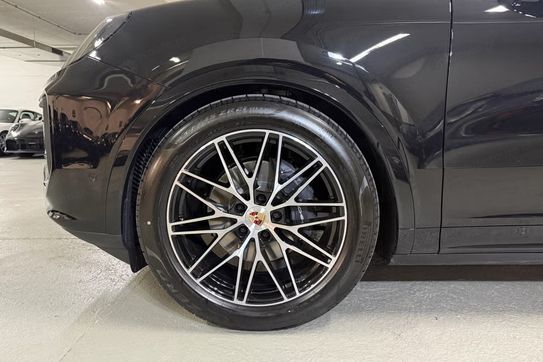 Porsche Cayenne Black Edition