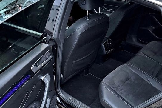 Volkswagen Arteon 2.0 TSI GPF R-Line DSG