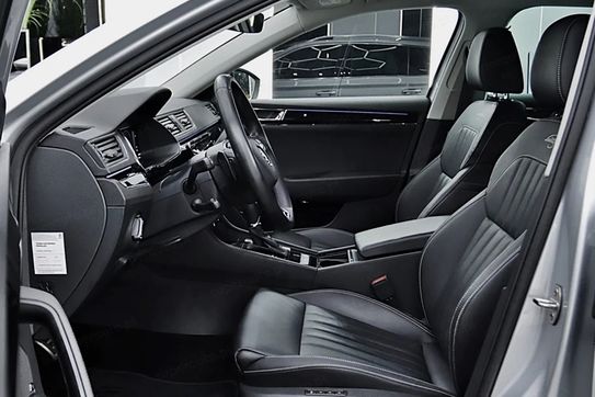 Skoda Superb 2.0 TDI SCR L&K DSG