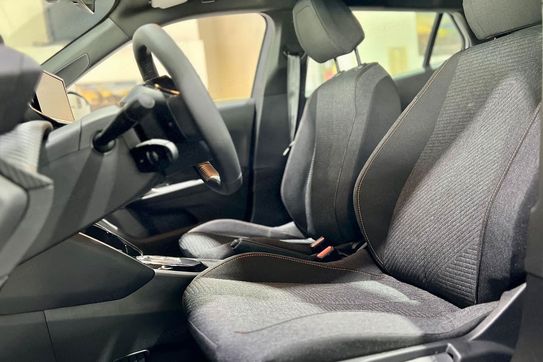 Peugeot 2008 Edition e-DCS6 PureTech mHEV