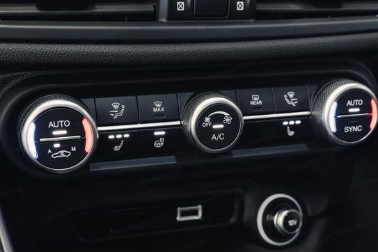 Alfa Romeo Giulia Turbo Ti Q4