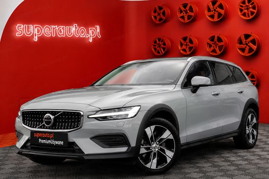 Volvo V60 Cross Country B4 D AWD Core
