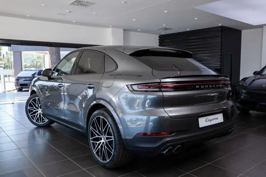 Porsche Cayenne Coupe E-Hybrid