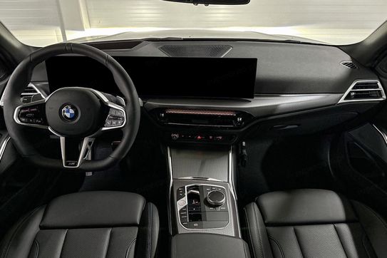 BMW Seria 3 320d xDrive M Sport