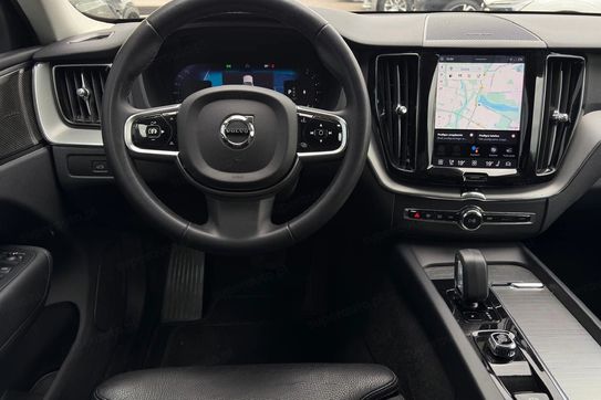 Volvo XC60 B4 D AWD Plus Bright