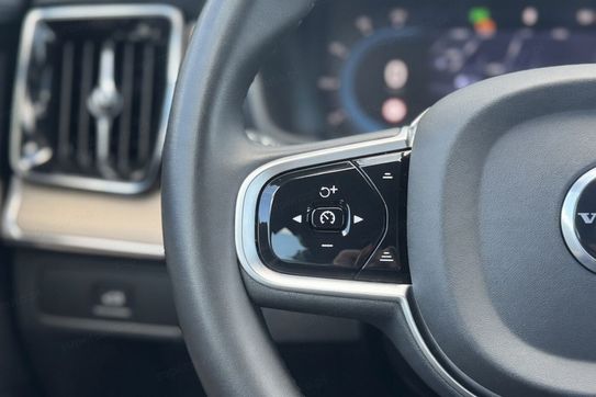 Volvo XC90 B5 B AWD Plus Bright 7os aut
