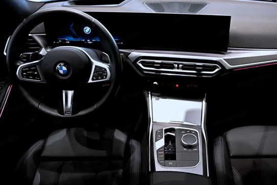 BMW Seria 3 330i xDrive M Sport