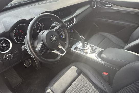 Alfa Romeo Stelvio 2.0 Turbo Sprint Q4