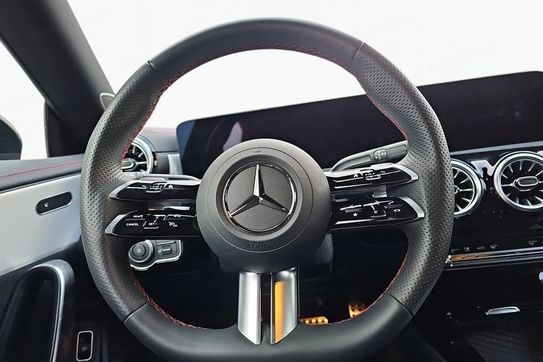 Mercedes CLA Shooting Brake 200 AMG Line