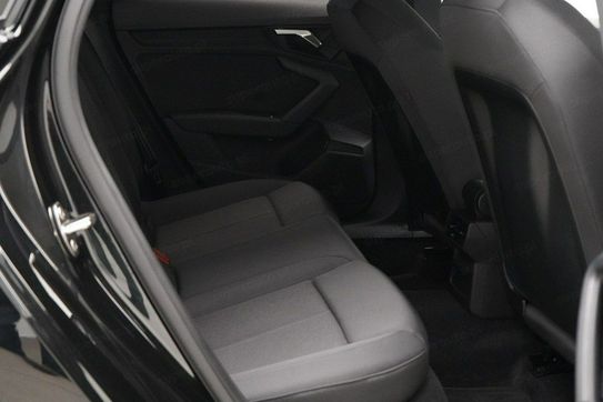 Audi A3 35 TFSI mHEV S tronic