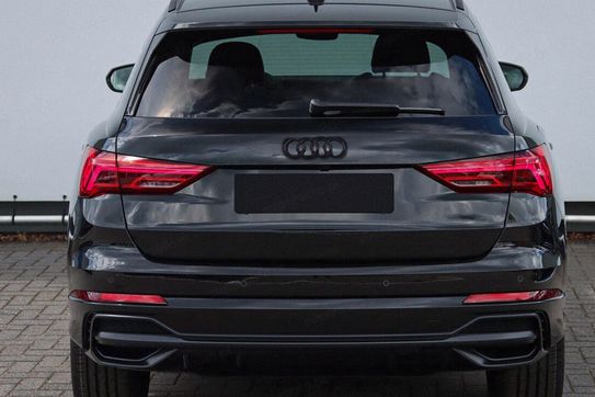 Audi Q3 35 TFSI S line