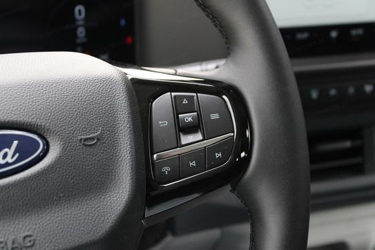 Ford Transit Custom 320 L2H1 Trend Zabudowa Brygadowa A8