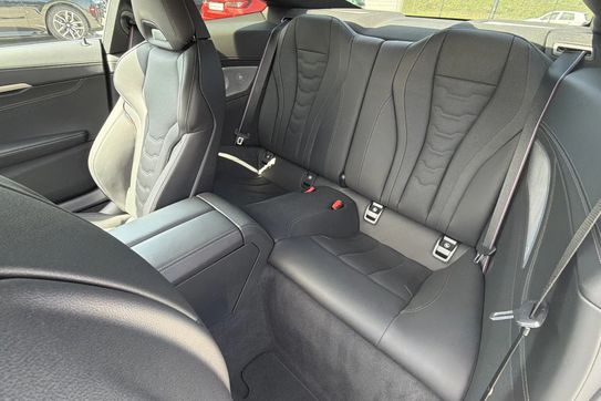 BMW Seria 8 M850I xDrive