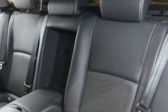 Toyota Avensis 2.0 D-4D Premium