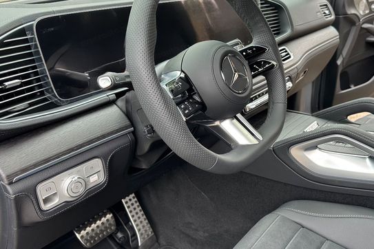 Mercedes GLE 300 d  4-Matic AMG Line