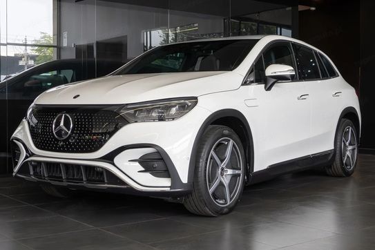 Mercedes EQE SUV 350 4-Matic AMG Line