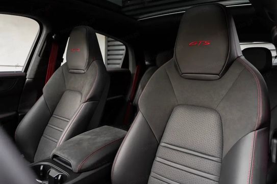 Porsche Cayenne Coupe GTS