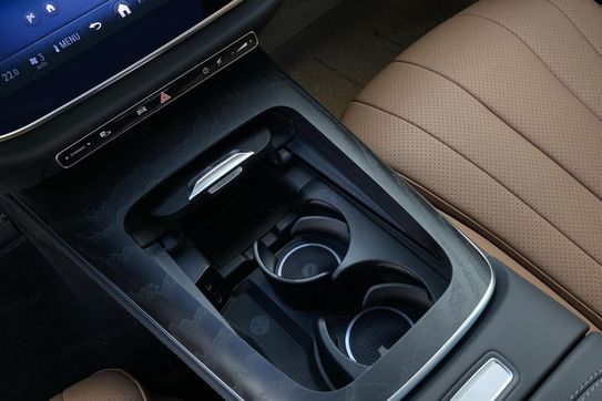 Mercedes Klasa E 200 AMG