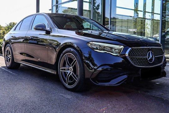 Mercedes Klasa E 220 d  4-Matic AMG