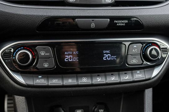 Hyundai i30 N 2.0 T-GDI Performance DCT