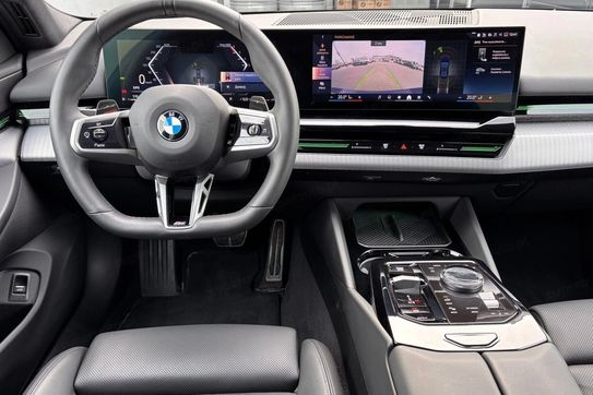 BMW Seria 5 520d xDrive mHEV M Sport aut