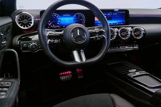 Mercedes Klasa A 250 e AMG Line