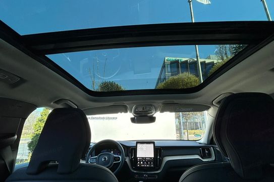 Volvo XC60 B5 B AWD Plus Dark aut