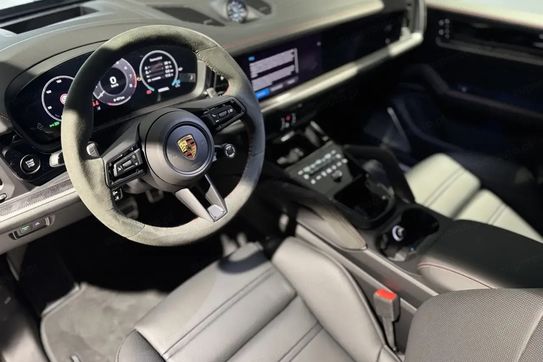 Porsche Cayenne S