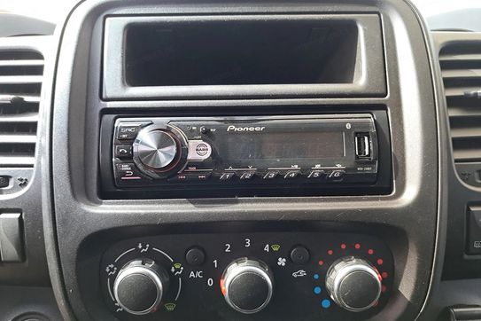 Renault Trafic L2H1 Zabudowa Brygadowa