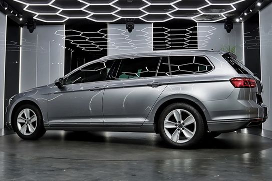 Volkswagen Passat 2.0 TSI Elegance DSG