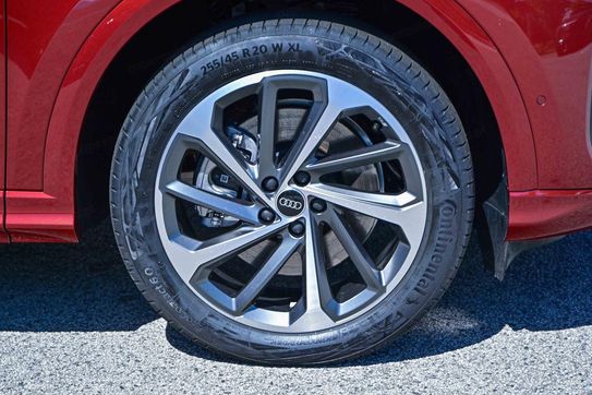 Audi Q5 TDI quattro S line