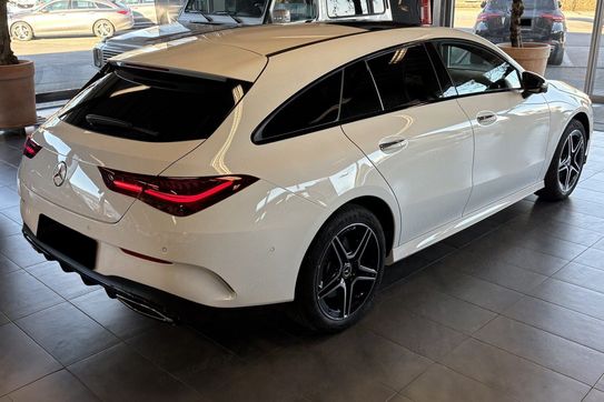 Mercedes CLA 200 AMG Line Shooting Brake