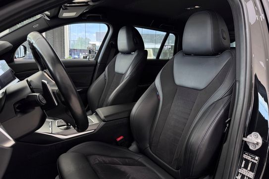BMW Seria 3 Touring 330e xDrive M Sport