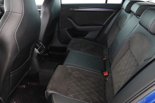 Skoda Superb 2.0 TDI SCR Sportline DSG
