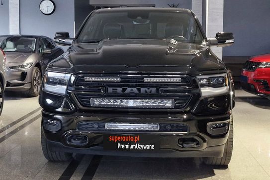RAM 1500 5.7 V8 HEMI Laramie