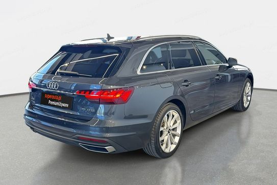 Audi A4 35 TFSI mHEV S tronic