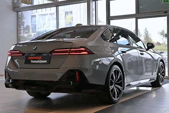 BMW Seria 5 520d xDrive mHEV M Sport aut