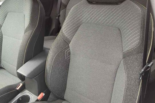 Renault Captur Techno 1.0 TCe