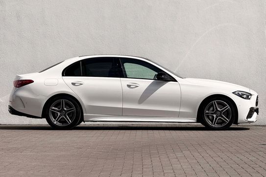 Mercedes Klasa C 300 AMG Line